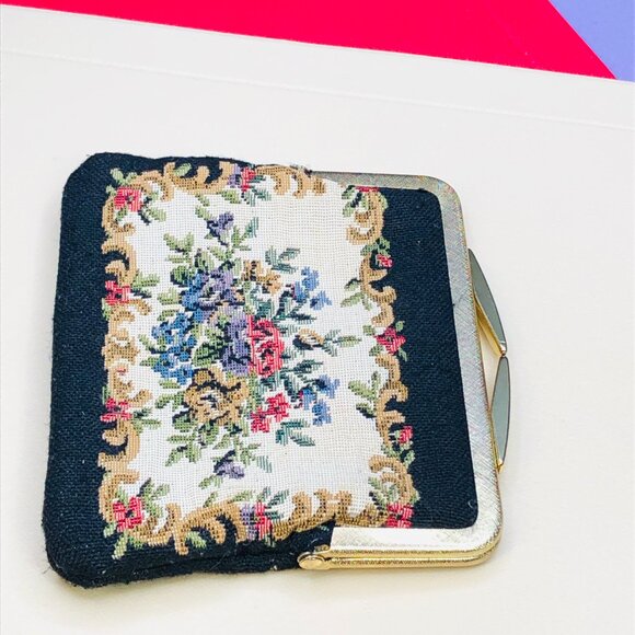 Vintage Needlepoint Tapestry Coin Purse: Victorian Floral - Gold Tone Clutch - Picture 3 of 10